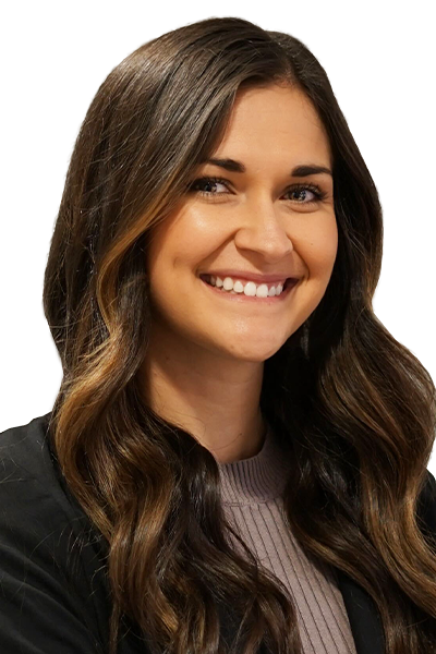 Samantha Large, Savvy Financial headshot